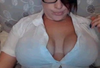 Russian with hudge boobs helps on chatroulette