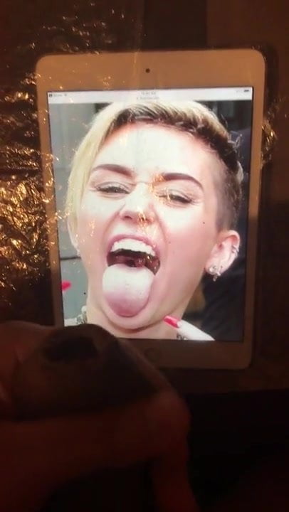 Miley Cyrus Cum Tribute 