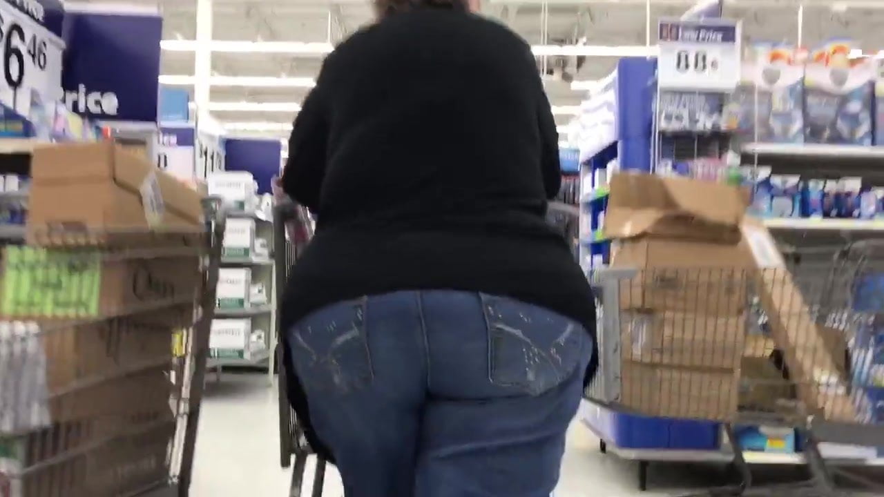 SSBBW granny ass in jeans
