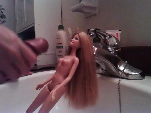 Cum for barbie!