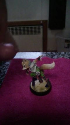 Cum On: Fox Amiibo