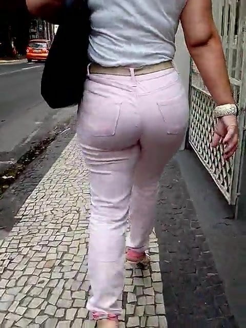 Brazilian milf bubble butt
