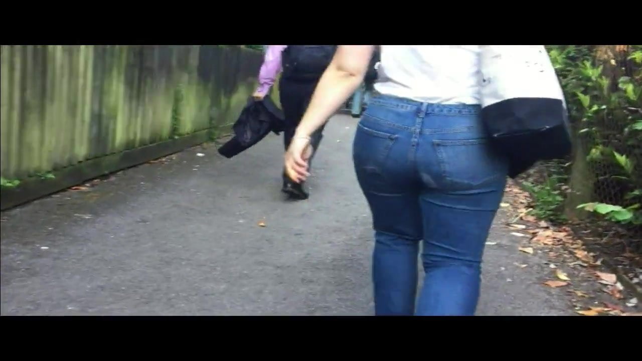 Blondes Ass In Tight Jeans