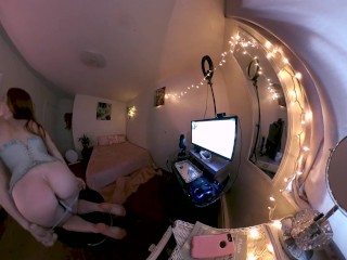 freckledRED Teases Her Pussy & Smokes Live On Cam! 360 hyperframe
