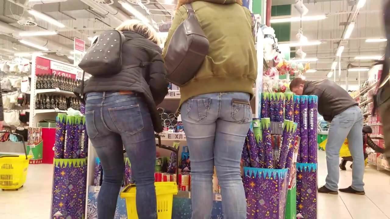 Young MILFs with nice asses