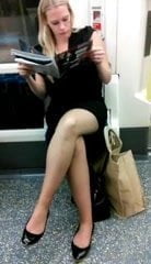 Tube Perving - Blonde with Great Legs