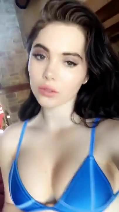 McKayla Maroney bikini twitter video, March 20, 2017 