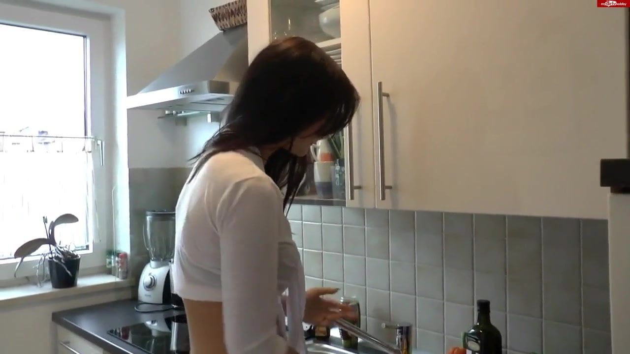 German teen Fuck in the Kitchen