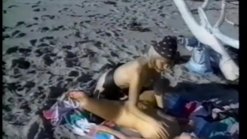 Lesbian sex on the beach