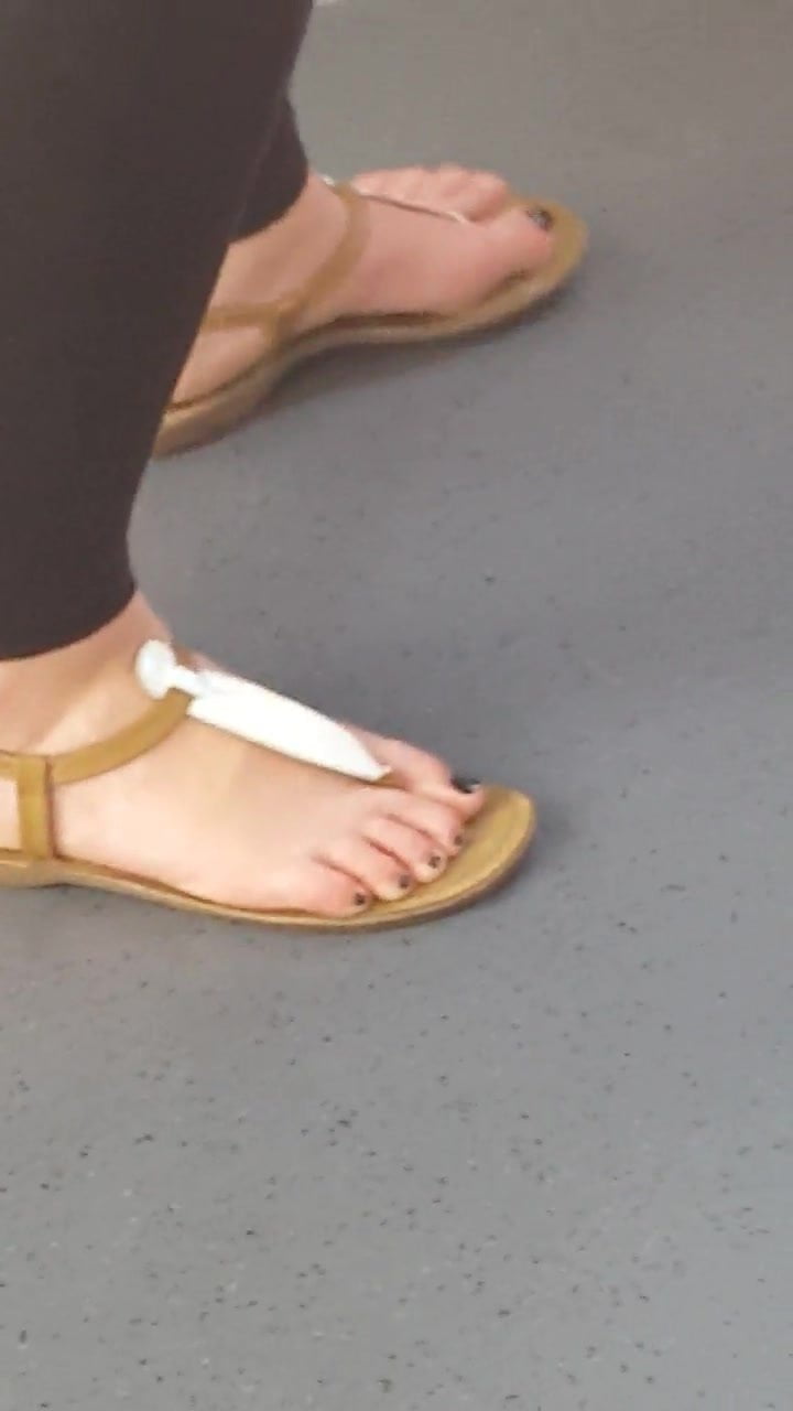 nice feet in train 