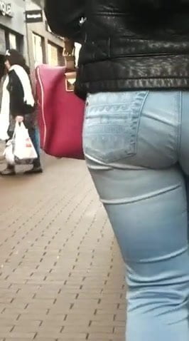 beautiful ass jeans 001