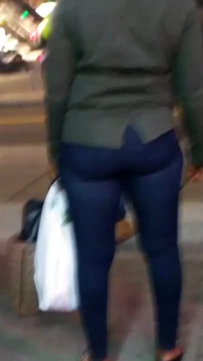 Booty meat busting out them jeans, pt.10