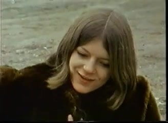 Teenage runaway (1975)