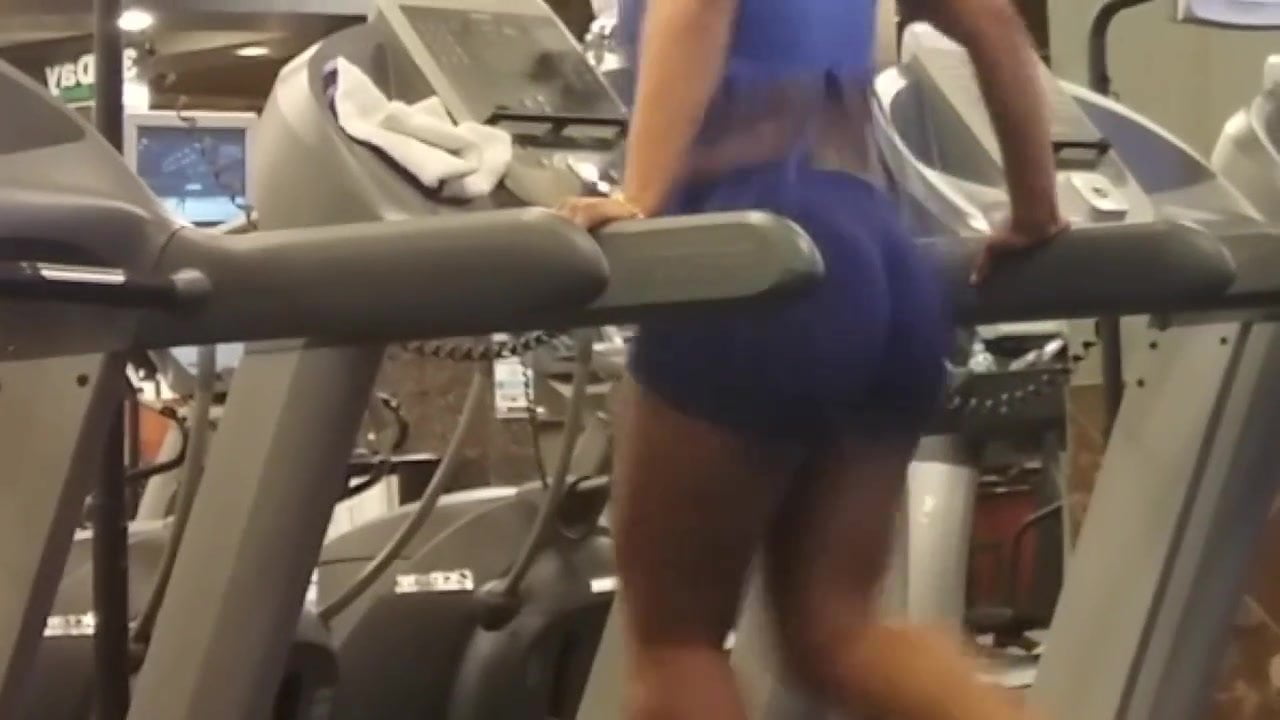 Candid Workout Girls ep.5  Thick ass in little shorts