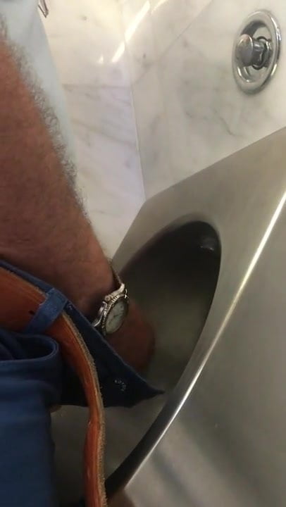Play with daddy toilet 