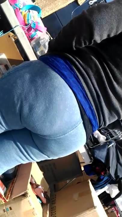 That ass in them blue sweats