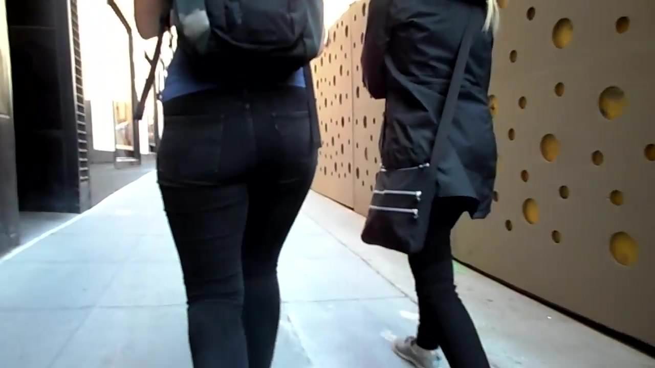BootyCruise: Downtown T & A Cam 10