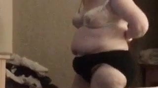 Girl Masturbating On Live Webcam - xrandy.com