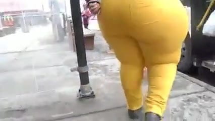 Big booty super wide hips.